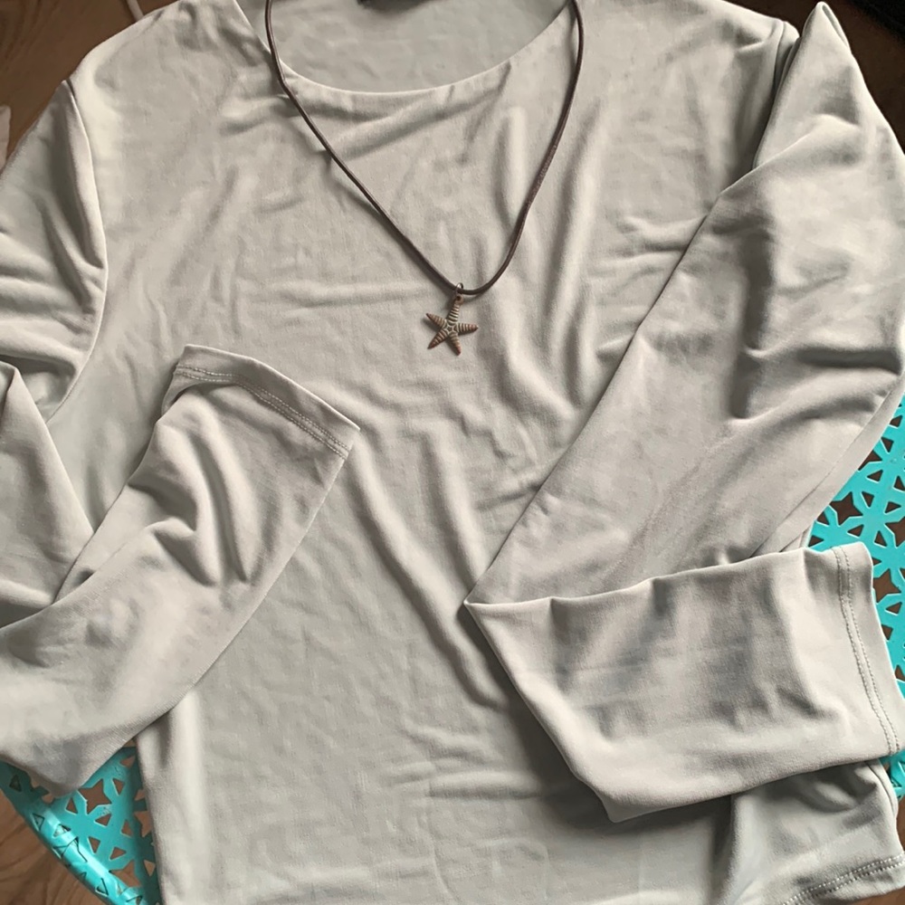Woman’s top